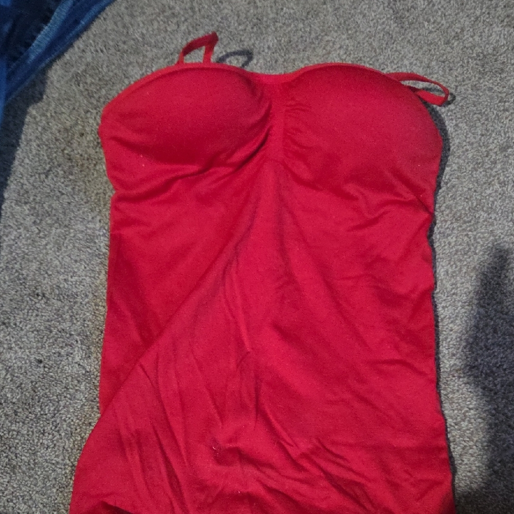 Elegant Red Women's Intimate Wear